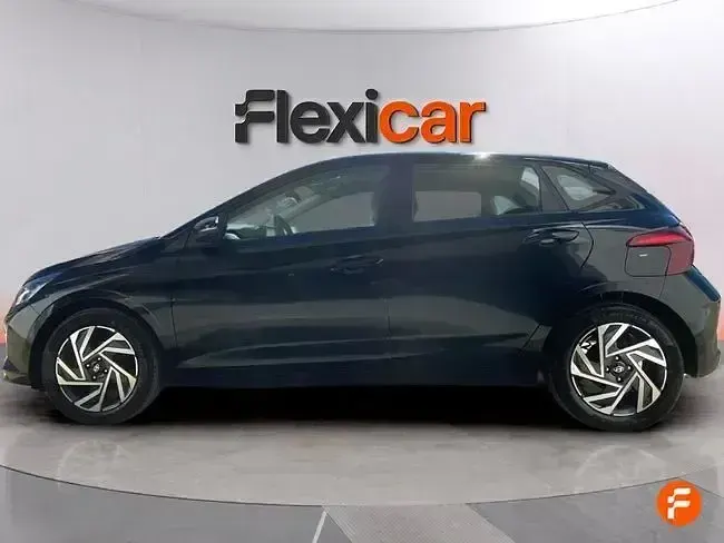 Usado Hyundai i20 84 CV (61 kW) 2024 Negro Utilitario