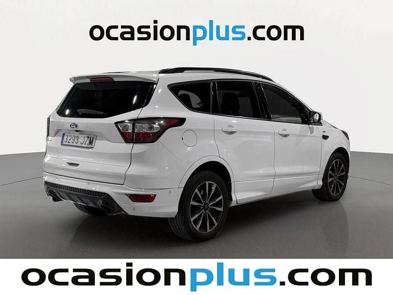 Usado Ford Kuga ST-Line 150 CV (110 kW) 2017 Blanco SUV