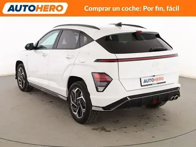 Usado Hyundai Kona N Line 139 CV (102 kW) 2025 Blanco SUV