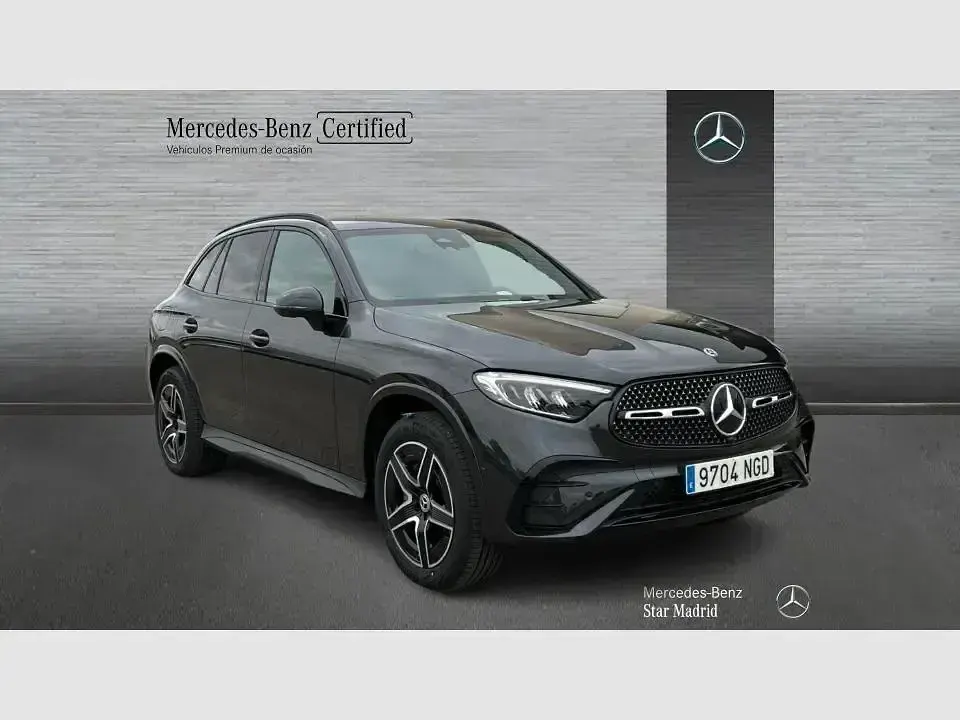 Usado Mercedes GLC300e 333 CV (244 kW) 2025 Gris