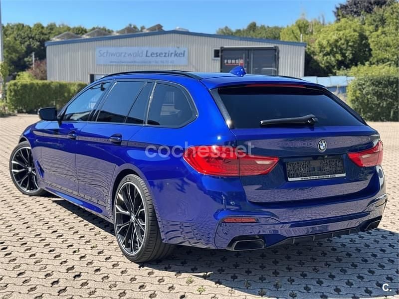 Usado BMW M550 Shadowline 381 CV (280 kW) 2018 Azul Berlina