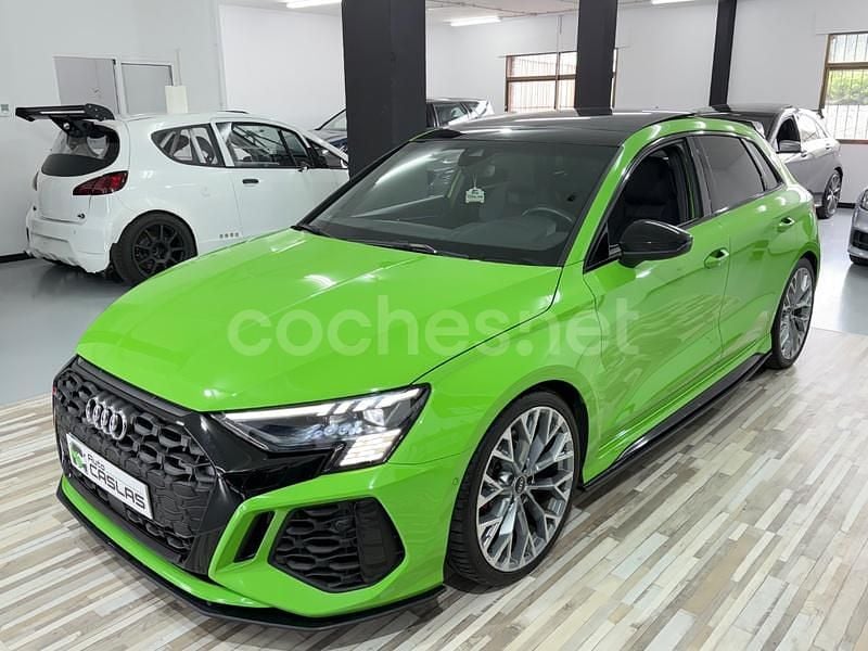 Verde Usado 2022 Audi RS3 Sportback Comfort Utilitario | 53.990 € (Buen precio) - Imagen 1/4