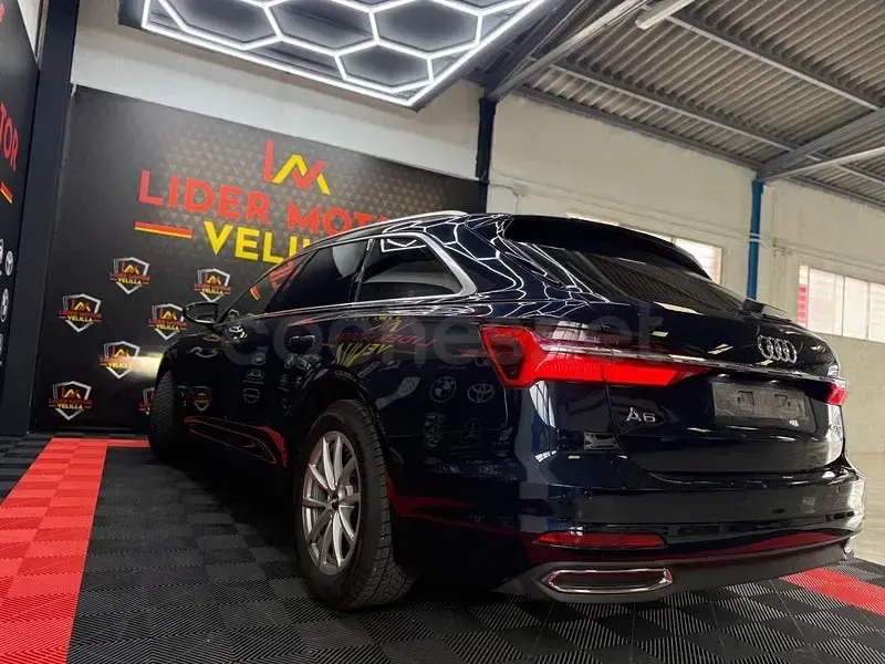 Usado Audi A6 Premium 204 CV (150 kW) 2019 Azul Familiar