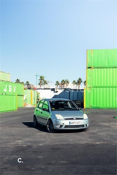 Azul Usado 2004 Ford Fiesta Trend Berlina | 3100 € (Precio justo) - Imagen 1/4