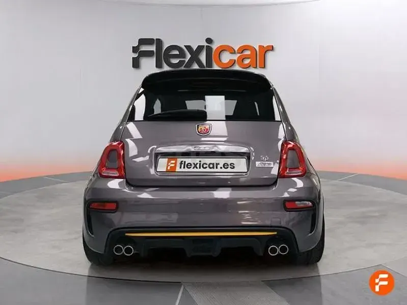Usado Abarth 595 Pista 160 CV (117 kW) 2019 Gris / plata Berlina