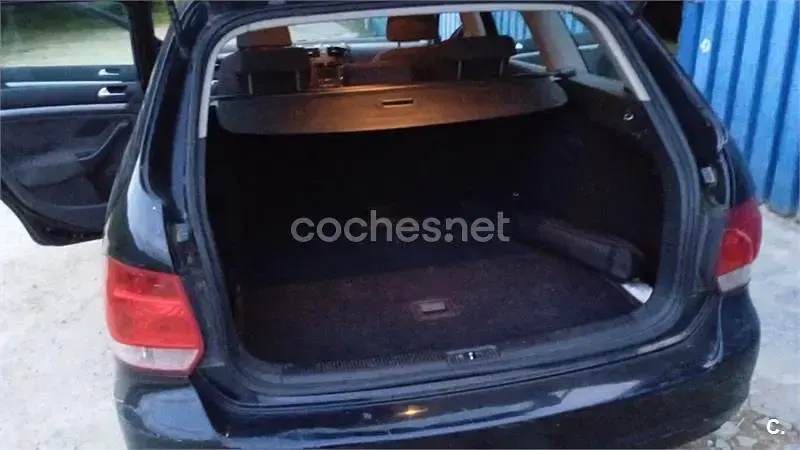 Usado VW Golf VI Highline 140 CV (102 kW) 2009 Negro Utilitario