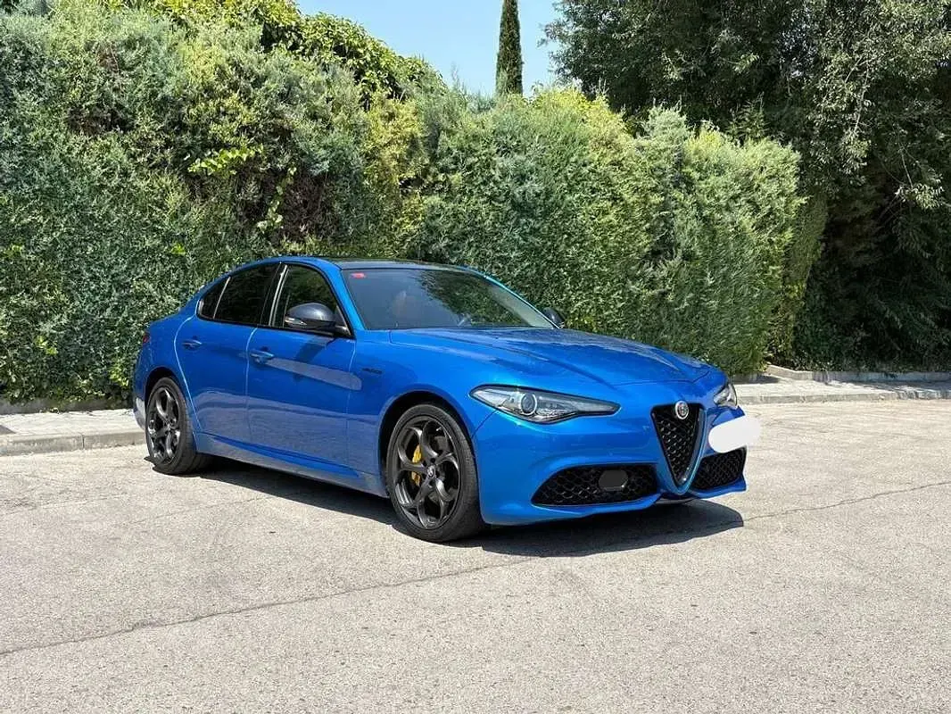 Usado Alfa Romeo Giulia Veloce 280 CV (205 kW) 2019 Azul Berlina