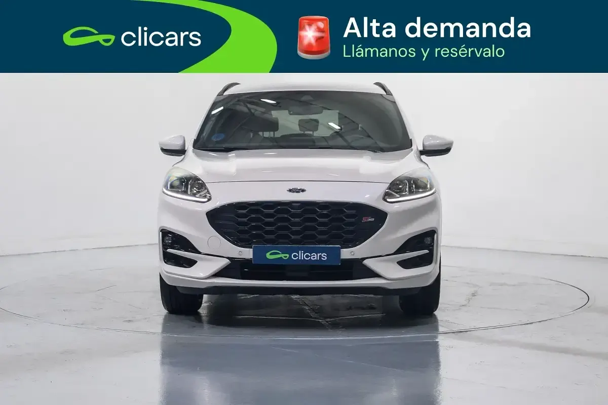Usado Ford Kuga ST-Line 225 CV (165 kW) 2021 Blanco SUV