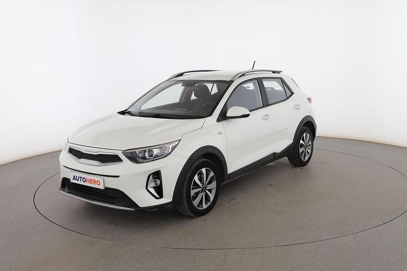 Blanco Usado 2021 Kia Stonic SUV | 15.599 € (Precio justo) - Imagen 1/3