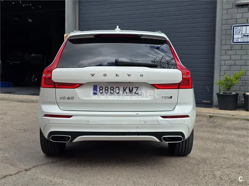 Usado Volvo XC60 R-Design 407 CV (299 kW) 2018 Blanco SUV