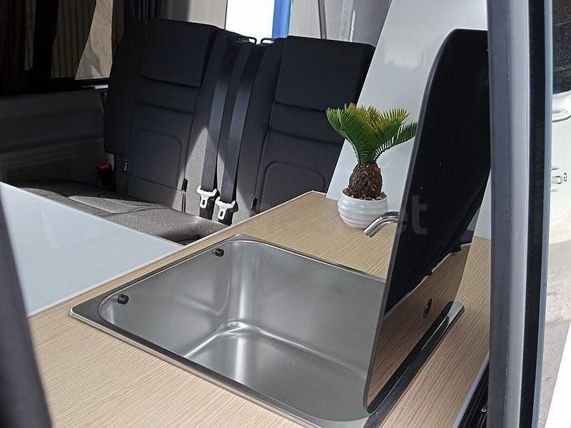 Usado VW California Beach 110 CV (80 kW) 2020 Blanco Van