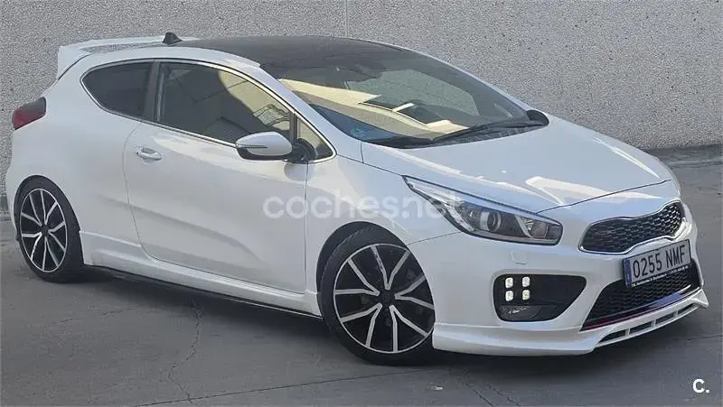 Usado Kia Ceed GT GT 204 CV (150 kW) 2013 Blanco Berlina