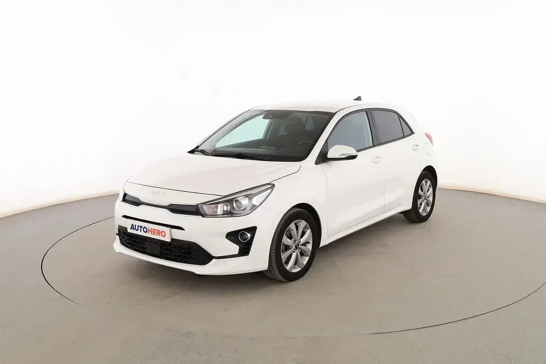 Usado Kia Rio 101 CV (74 kW) 2022 Berlina