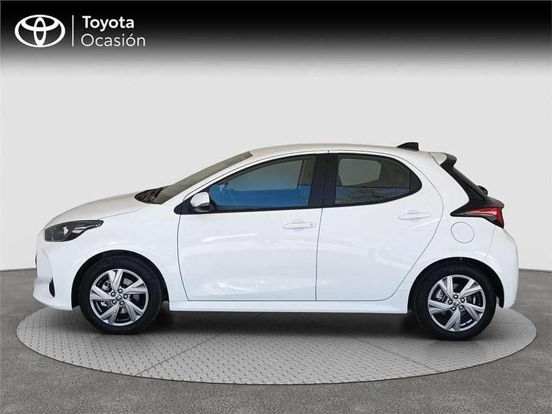 Usado Toyota Yaris Hybrid Active 116 CV (85 kW) 2025 Monovolumen