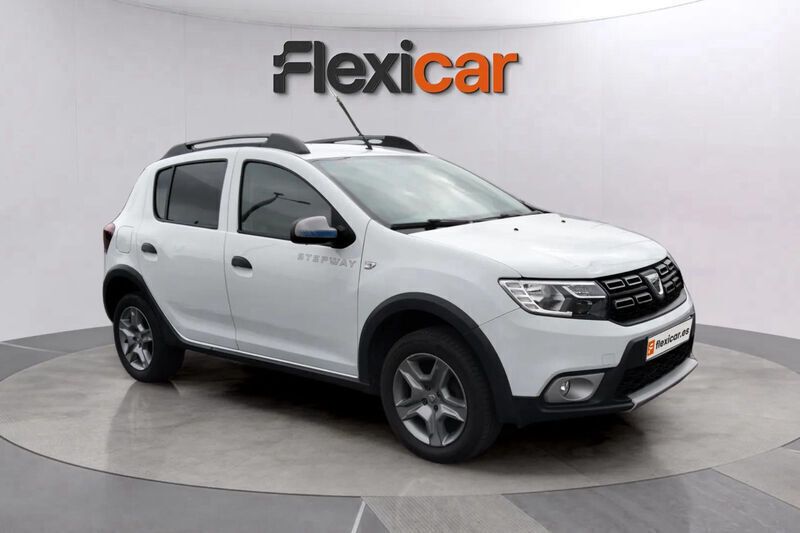 Blanco Usado 2019 Dacia Sandero Comfort Utilitario | 9290 € (Precio justo) - Imagen 1/4