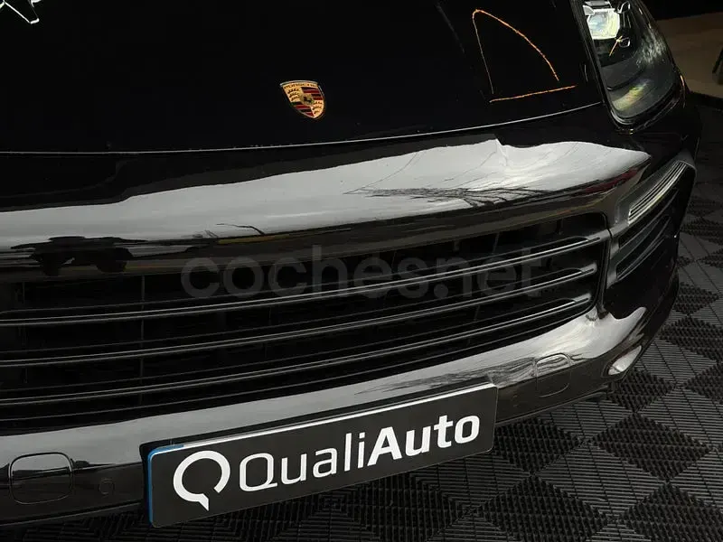 Usado Porsche Cayenne 462 CV (339 kW) 2021 Negro SUV