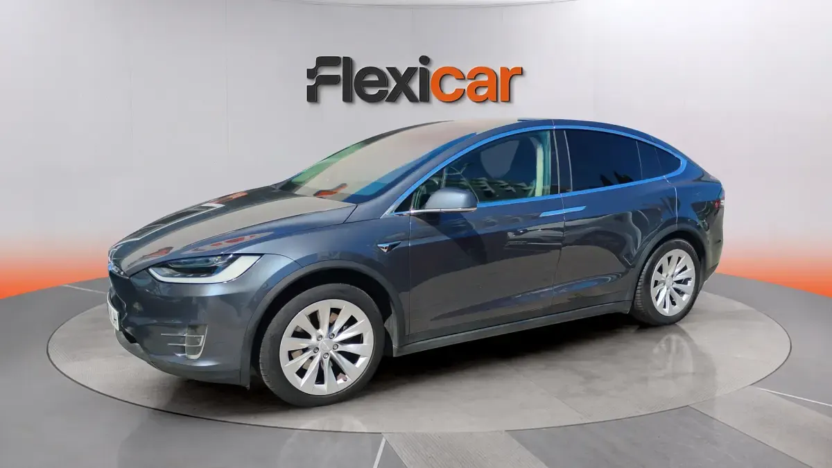 Usado Tesla Model X 386 kW (525 CV) 2018 Gris SUV