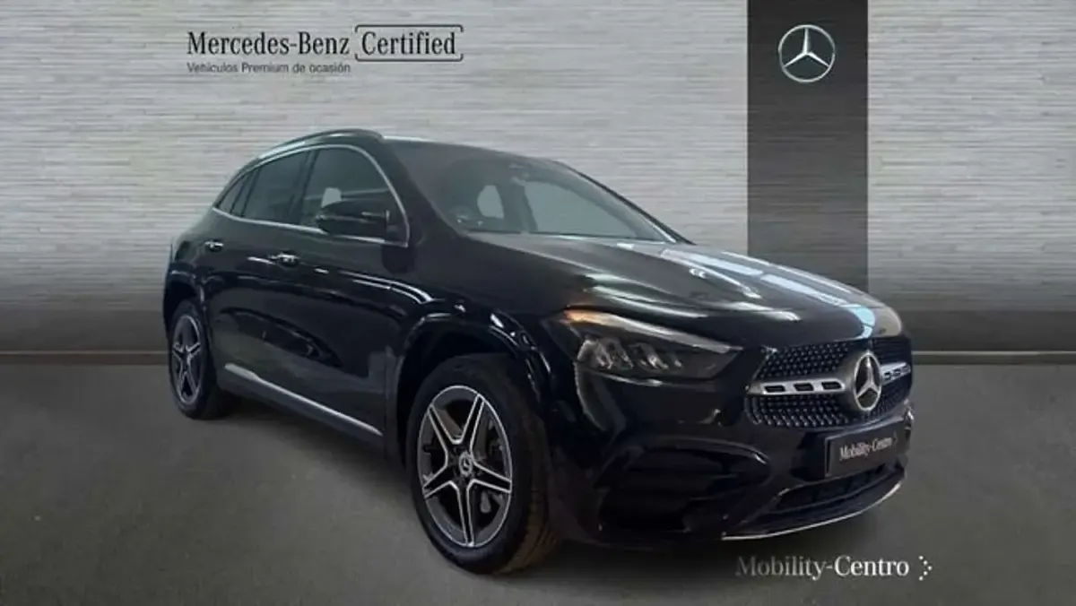 Usado Mercedes GLA250 165 CV (121 kW) 2025 Negro SUV