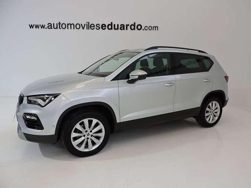 Usado Seat Ateca Style 110 CV (80 kW) 2021 Plateado SUV