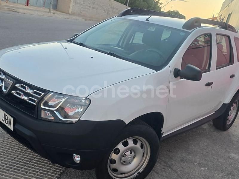 Blanco Usado 2016 Dacia Duster Ambiance SUV | 7499 € (Buen precio) - Imagen 1/4