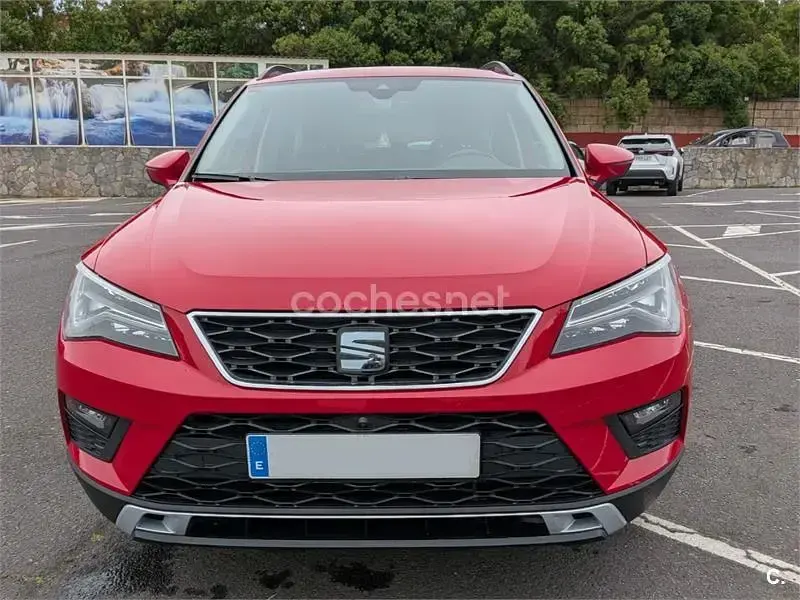 Usado Seat Ateca Style 150 CV (110 kW) 2017 Rojo SUV