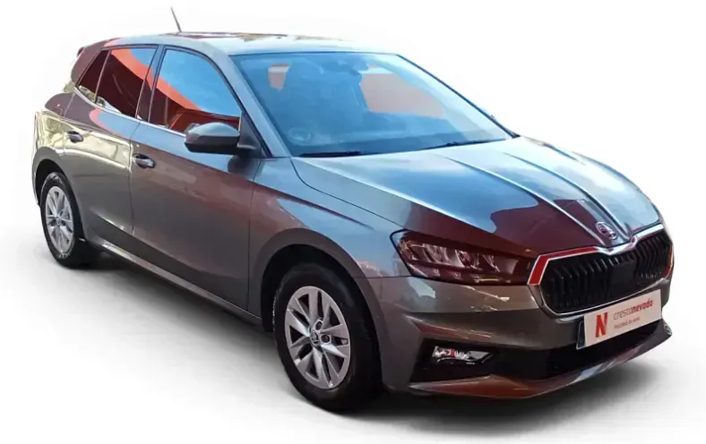 Usado Skoda Fabia Selection 80 CV (58 kW) 2024 Gris Utilitario