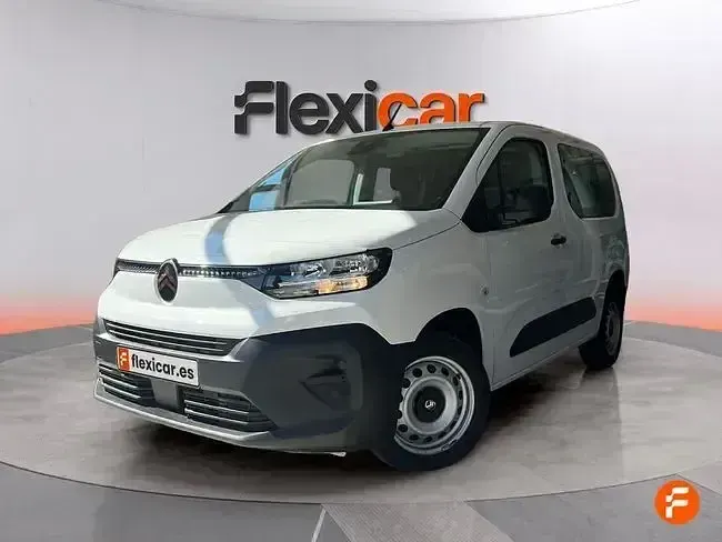 Usado Citroën Berlingo 102 CV (75 kW) 2024 Blanco Monovolumen