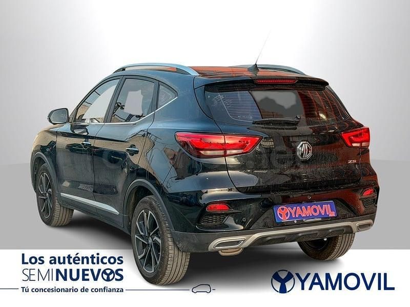 Usado MG ZS Luxury 111 CV (81 kW) 2024 Negro SUV