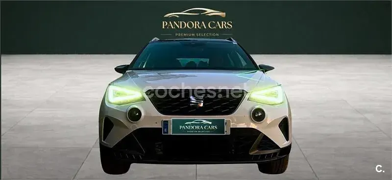 Usado Seat Arona FR 150 CV (110 kW) 2024 Blanco SUV