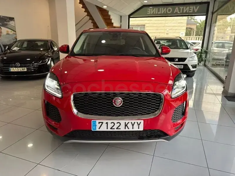 Usado Jaguar E-Pace 150 CV (110 kW) 2019 Rojo SUV