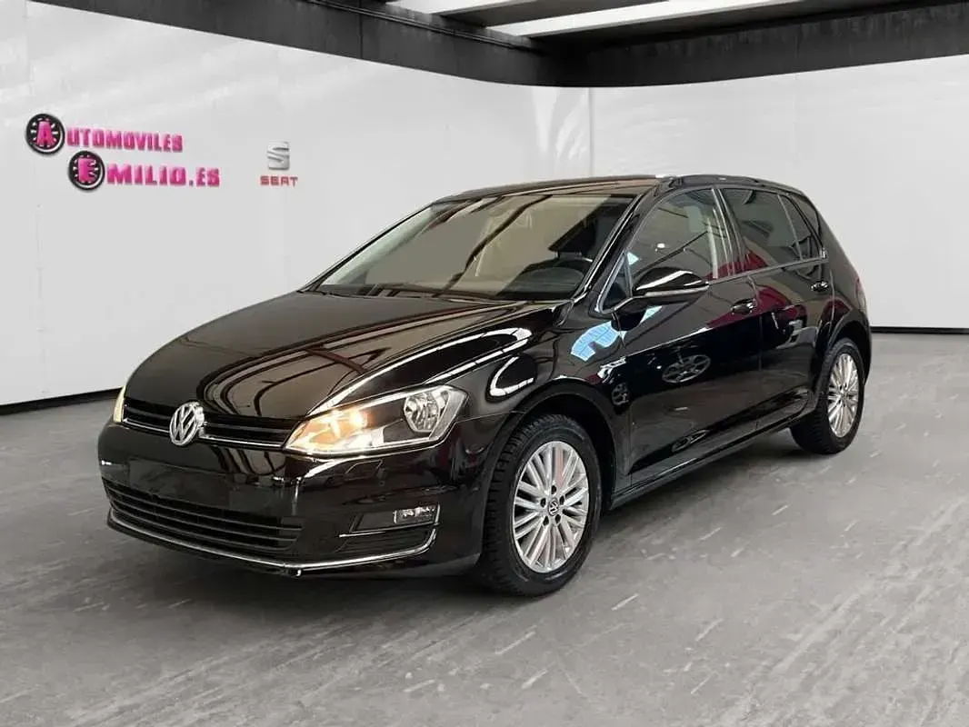 Usado VW Golf VII Edition 110 CV (80 kW) 2016 Negro Utilitario