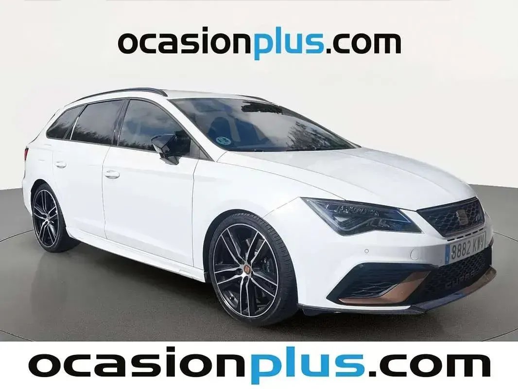 Usado Seat Leon ST 4Drive 300 CV (220 kW) 2019 Blanco Familiar
