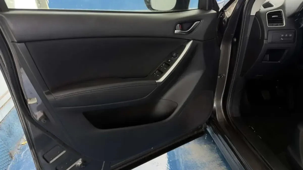 Usado Mazda CX-5 Style 150 CV (110 kW) 2015 Marrón SUV