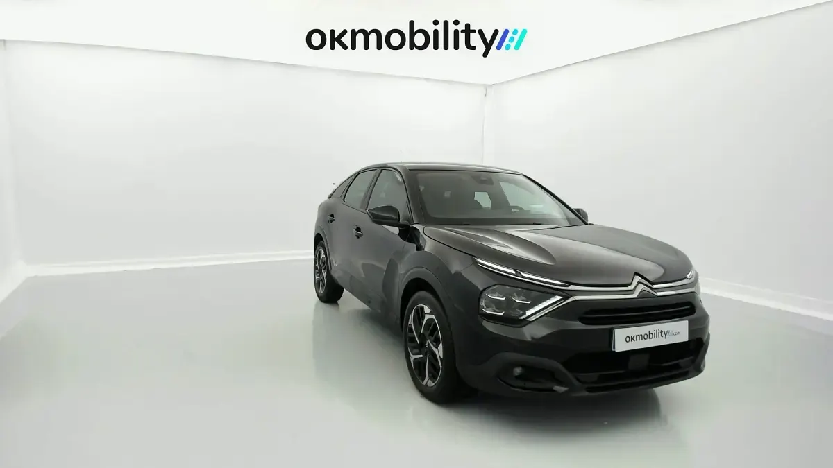 Usado Citroën C4 Shine 130 CV (95 kW) 2023 Negro perla nera SUV