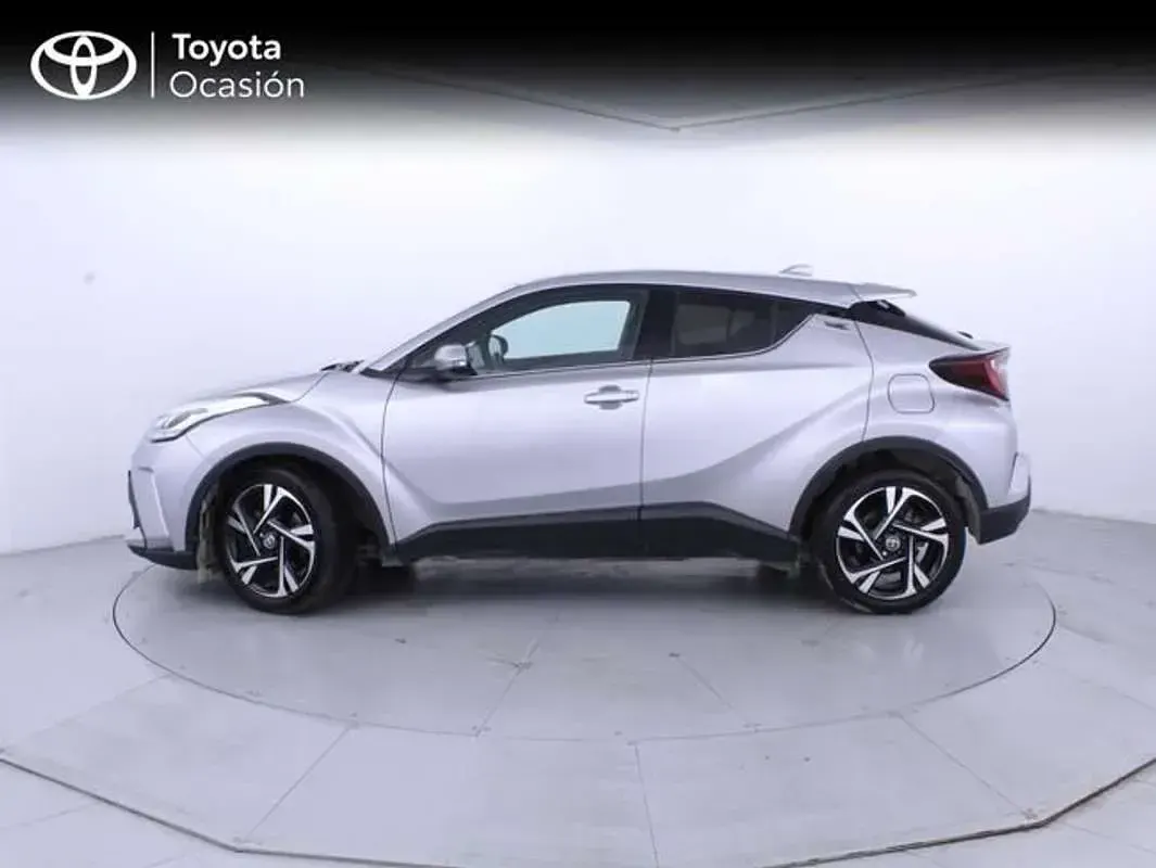 Usado Toyota C-HR Advance 122 CV (89 kW) 2023 Gris SUV