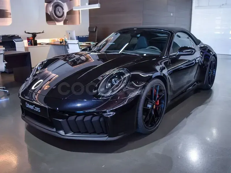 Nuevo Porsche 911 541 CV (397 kW) 2026 Negro Descapotable