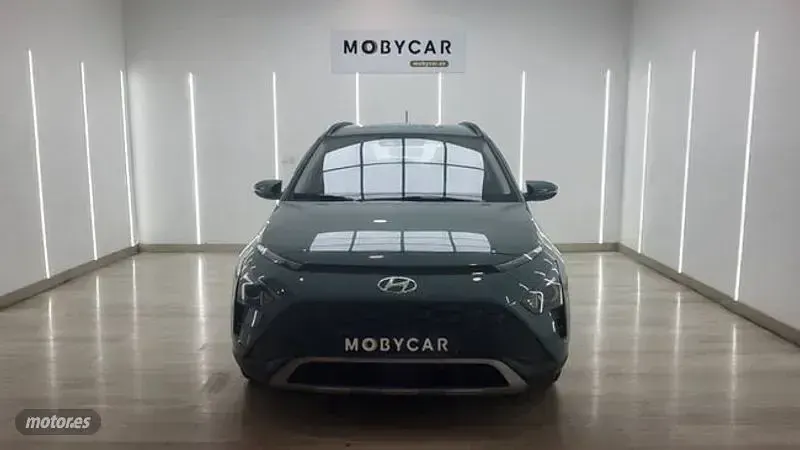 Usado Hyundai Bayon 84 CV (61 kW) 2023 Verde SUV