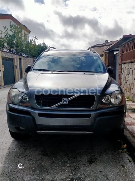 Usado Volvo XC90 Executive 163 CV (119 kW) 2006 Gris / plata SUV