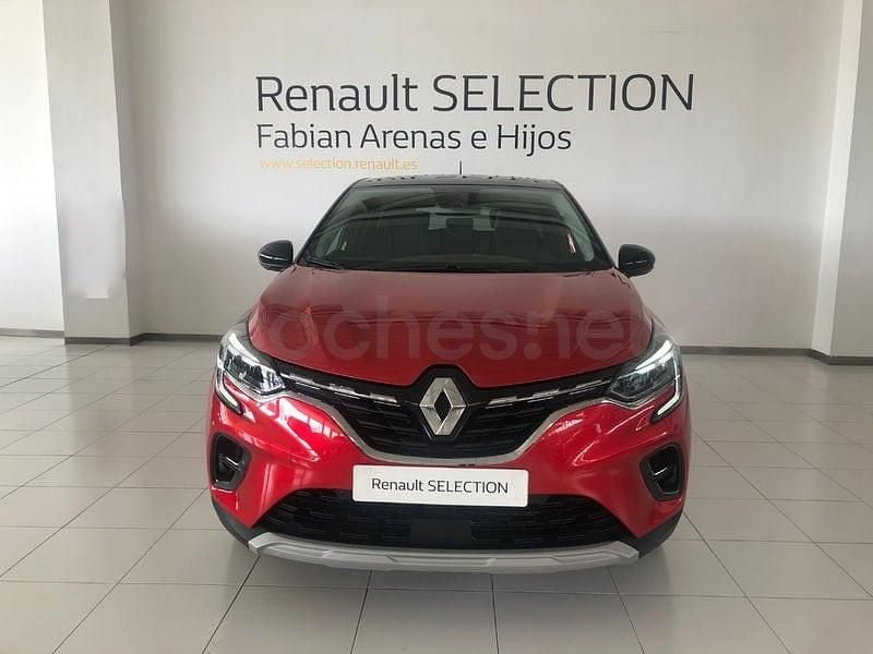 Usado Renault Captur Zen 90 CV (66 kW) 2022 Rojo SUV