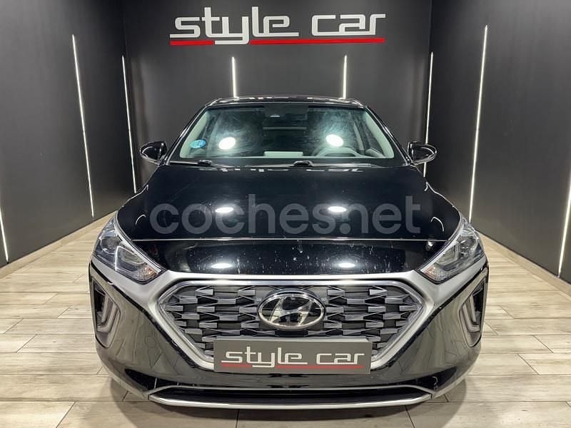 Usado Hyundai Ioniq 141 CV (103 kW) 2021 Negro Utilitario