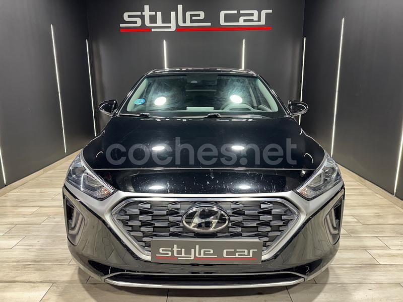 Usado Hyundai Ioniq 141 CV (103 kW) 2021 Negro Utilitario