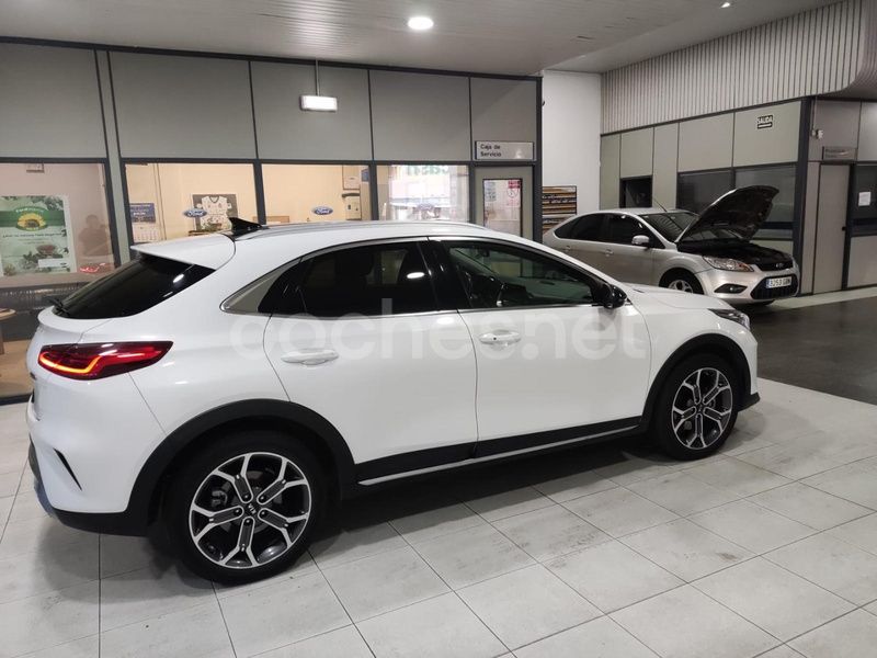 Usado Kia XCeed 141 CV (103 kW) 2021 Blanco SUV