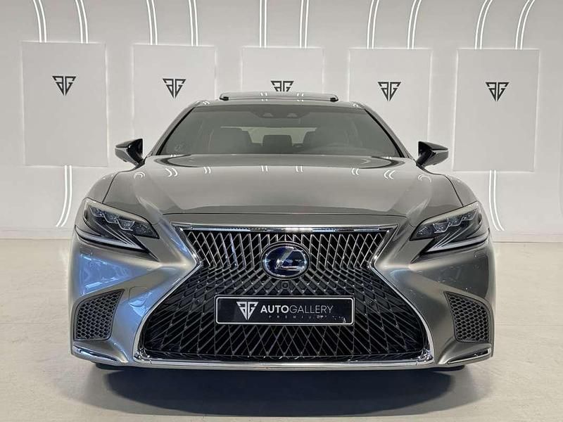 Usado Lexus LS500h Luxury Line 359 CV (264 kW) 2018 Gris / plata Berlina