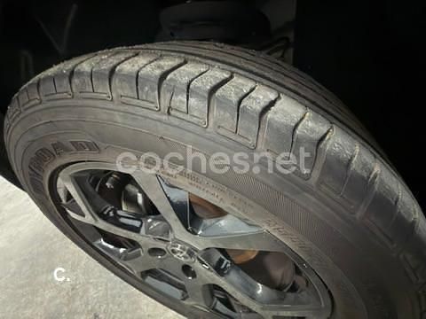 Usado Ssangyong (KGM) Korando 149 CV (109 kW) 2024 Gris / plata SUV