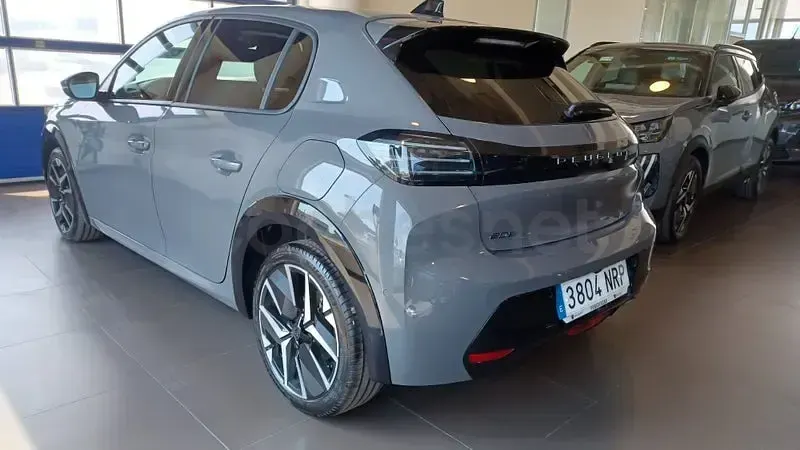 Nuevo Peugeot 208 Allure Turbo 100 CV (73 kW) 2026 Gris / plata Utilitario