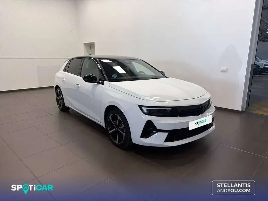 Usado Opel Astra 131 CV (96 kW) 2024 Blanco Utilitario