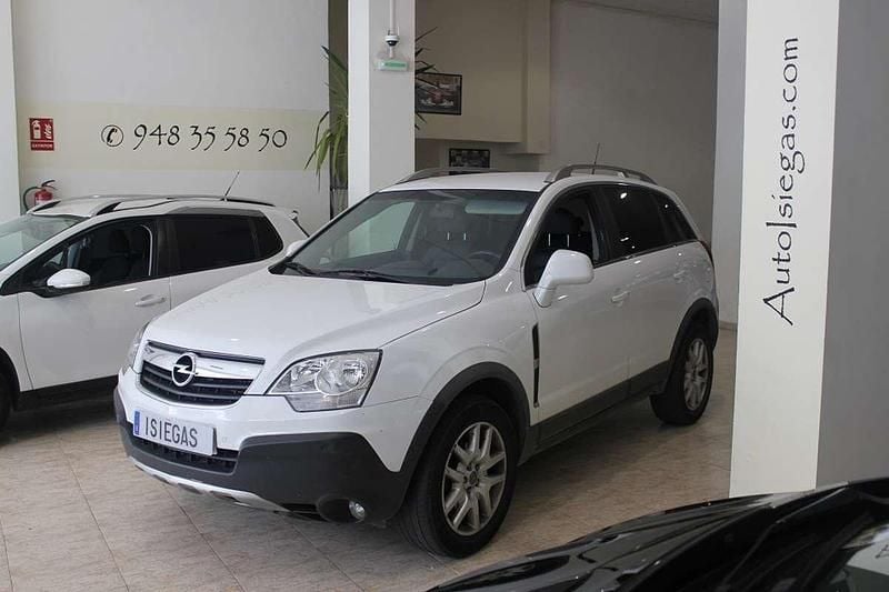 Usado Opel Antara Energy 127 CV (93 kW) 2010 Blanco SUV