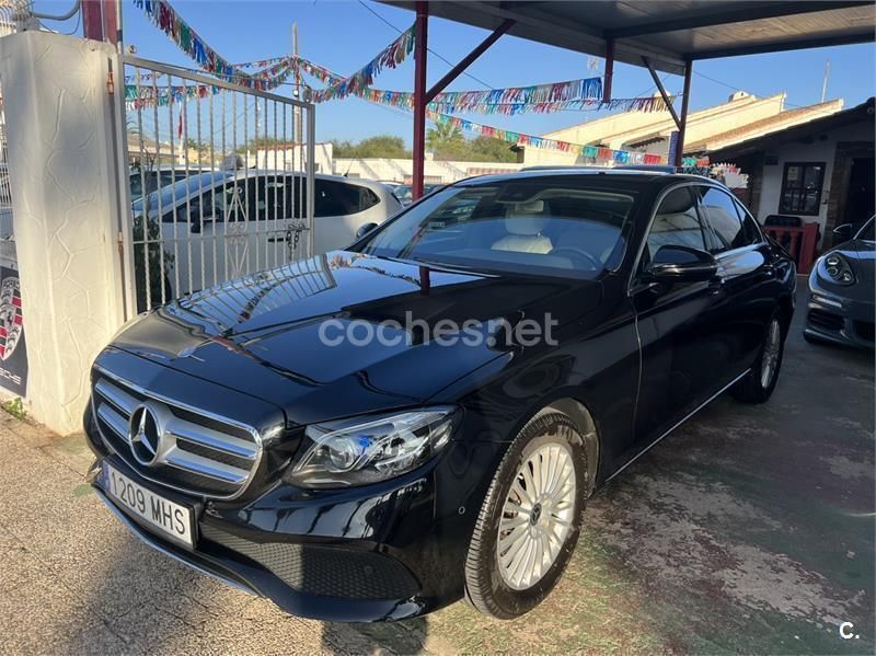 Negro Usado 2017 Mercedes E200 Berlina | 32.900 € - Imagen 1/4