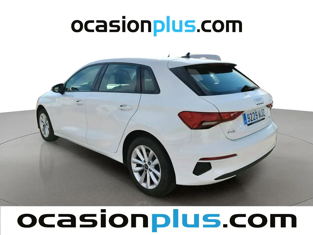 Usado Audi A3 Sportback 150 CV (110 kW) 2023 Blanco Utilitario