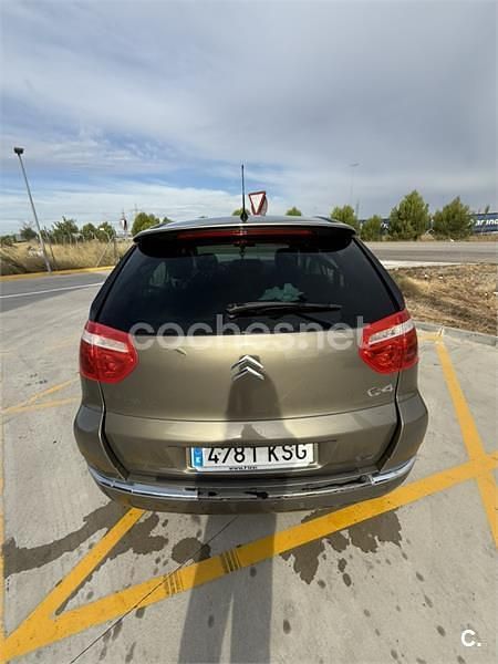 Usado Citroën C4 Picasso Exclusive 110 CV (80 kW) 2009 Beige Monovolumen